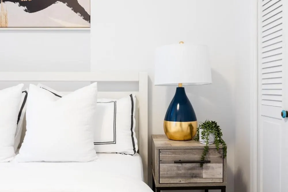 1435-2 3 Bedrooms 2Bath W D Ues New York 0*,  ABD