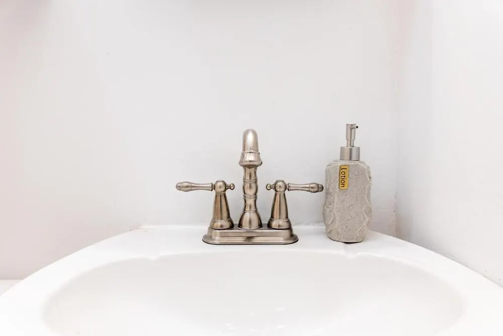 1435-2 3 Bedrooms 2Bath W D Ues New York Apartment