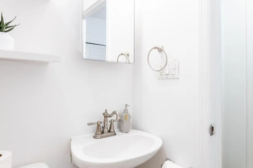 1435-2 3 Bedrooms 2Bath W D Ues 纽约 0*,
