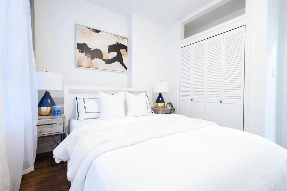 1435-2 3 Bedrooms 2Bath W D Ues 纽约 0*,